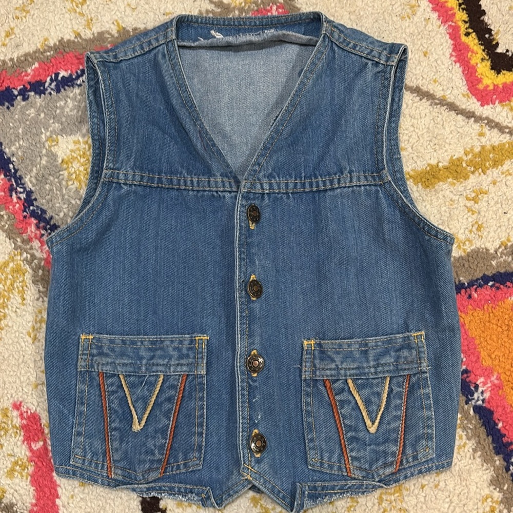 Vintage 70s Kids Button Down Denim Vest Pockets No Tag - fits like 8/10 GUC